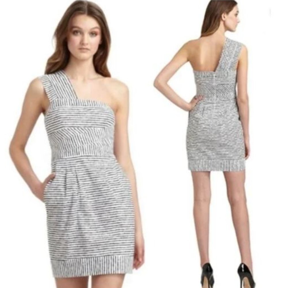BCBGMAXAZRIA Estella One Shoulder Striped Dress Sz 8